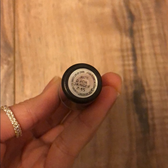 MAC Lipstick - Picture 2 of 3
